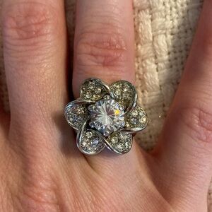 Silver Flower Ring